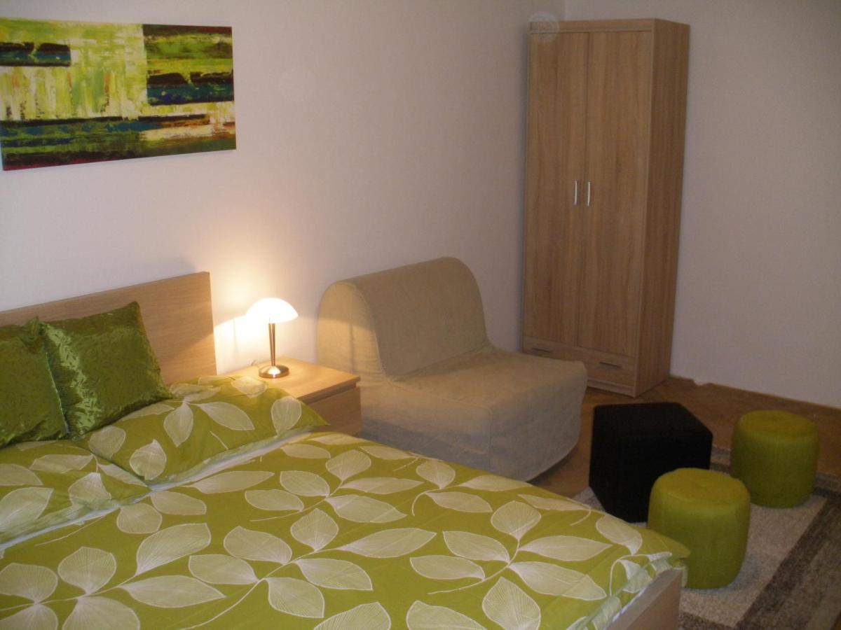 Apartments Tronicek Prága Kültér fotó
