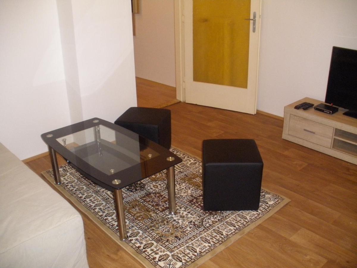 Apartments Tronicek Prága Kültér fotó