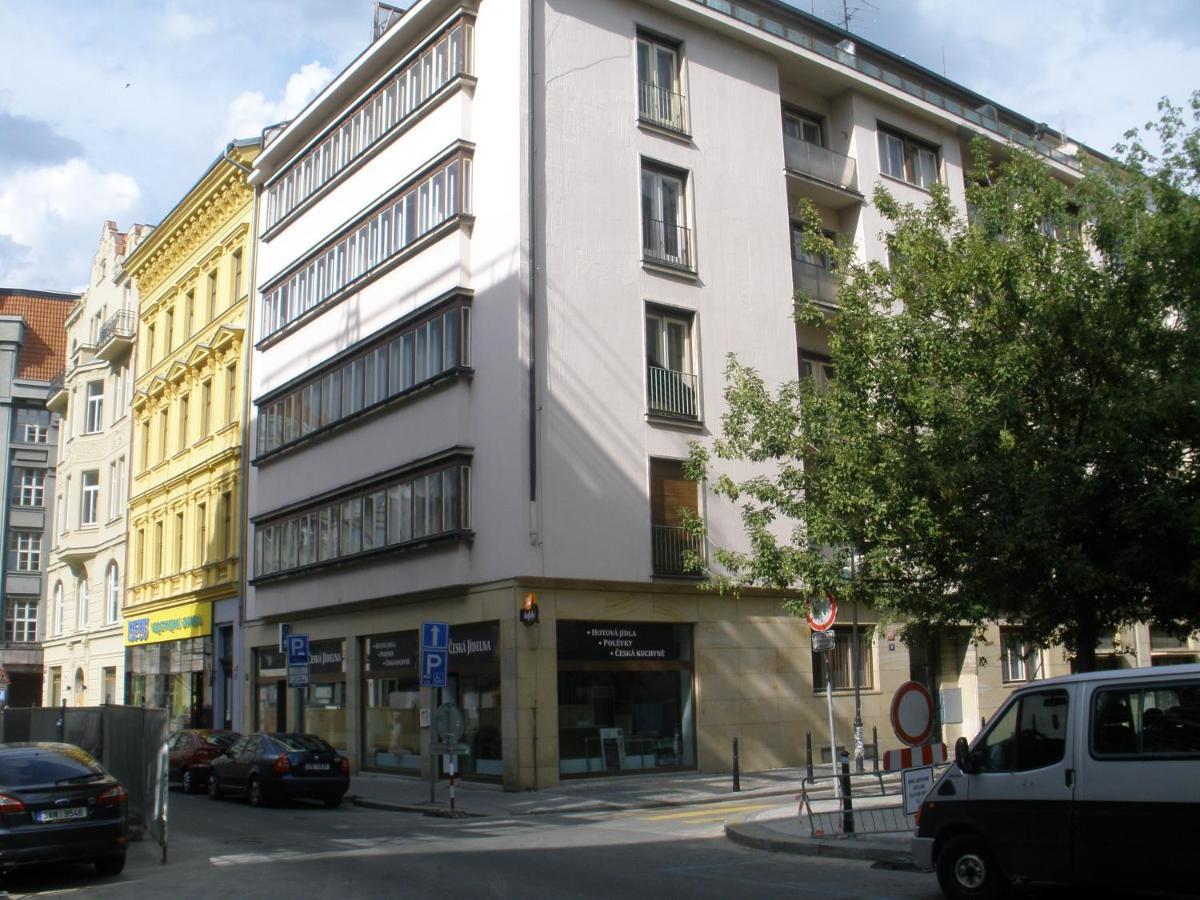 Apartments Tronicek Prága Kültér fotó